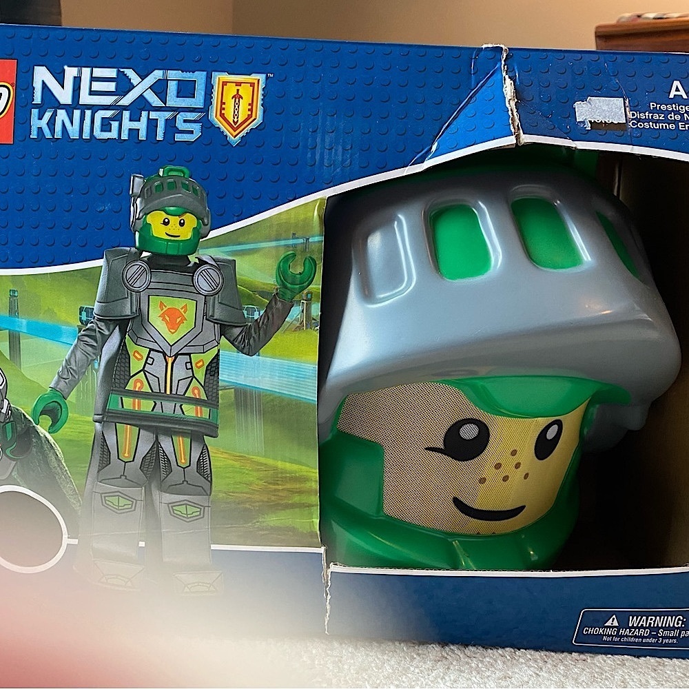 Lego Nexo Knights “Aaron” child costume (7+)